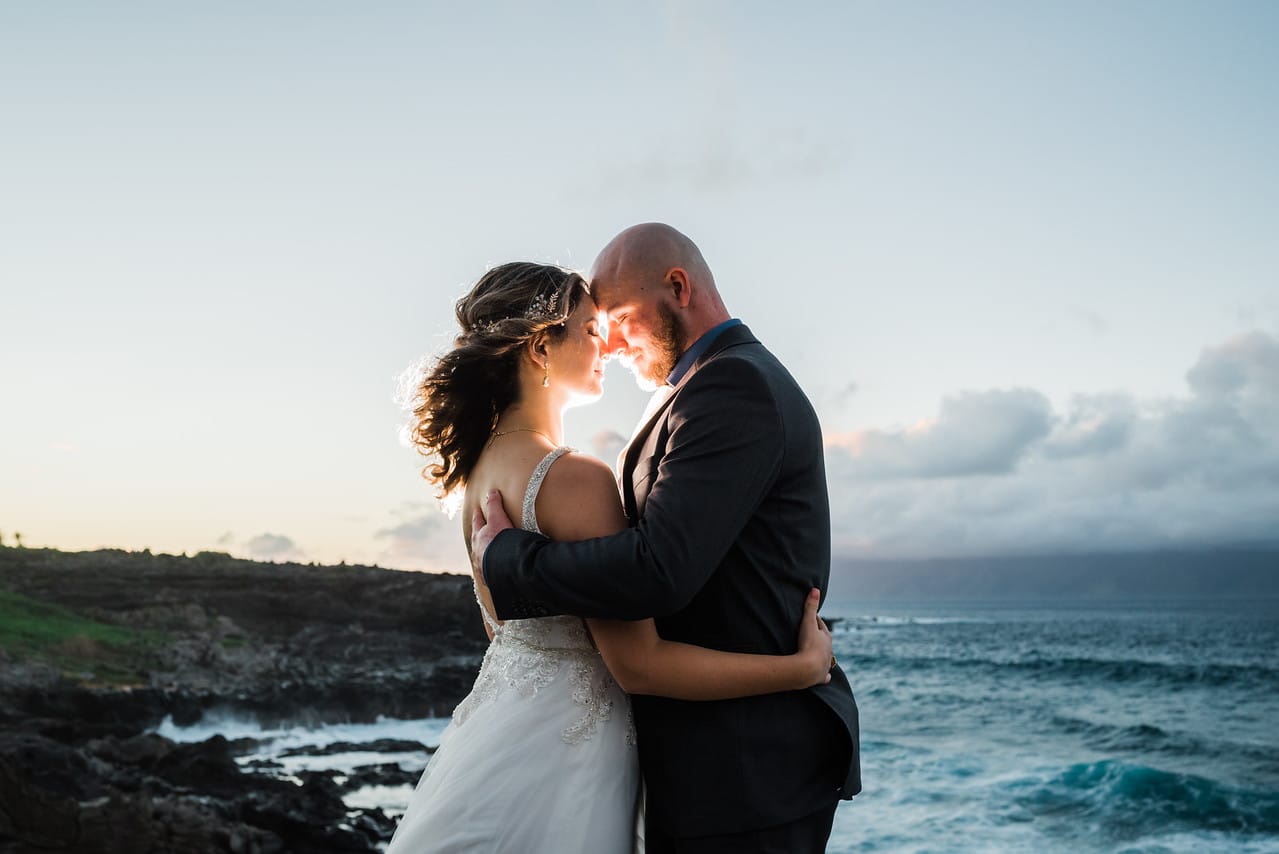 Sunset Hawaiian Kiss by Samantha Dahabi - Sara + Bryan