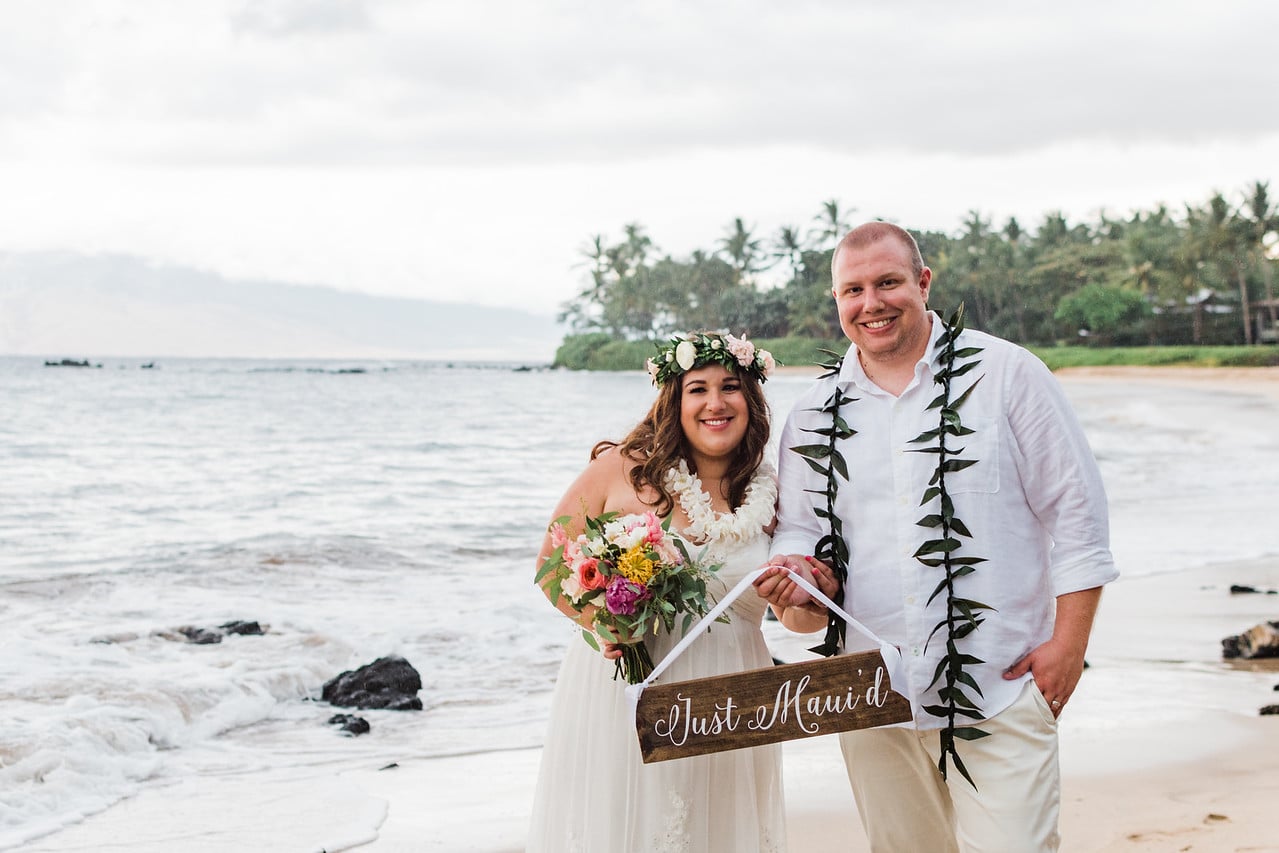 Just Maui’ed by Samantha Dahabi - Elizabeth + Joel