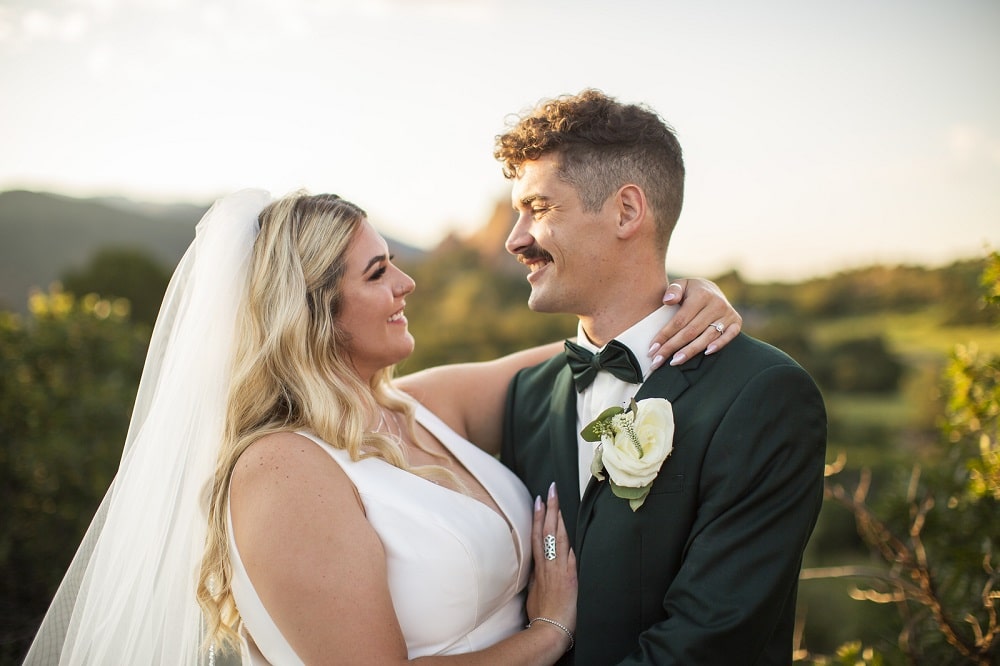 Who to Invite to a Micro Wedding