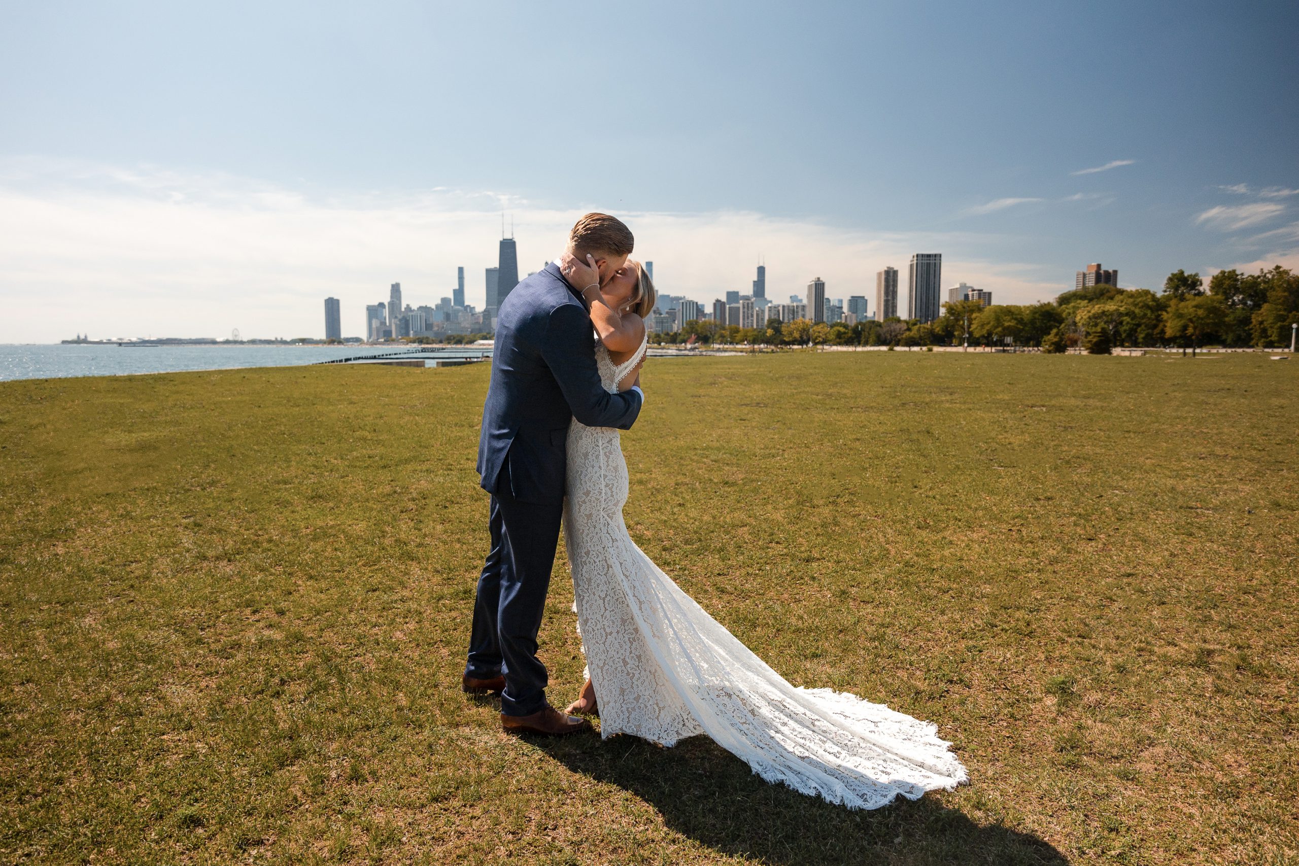 Chicago, IL Elopement | Outdoor Ceremony | City Elopement