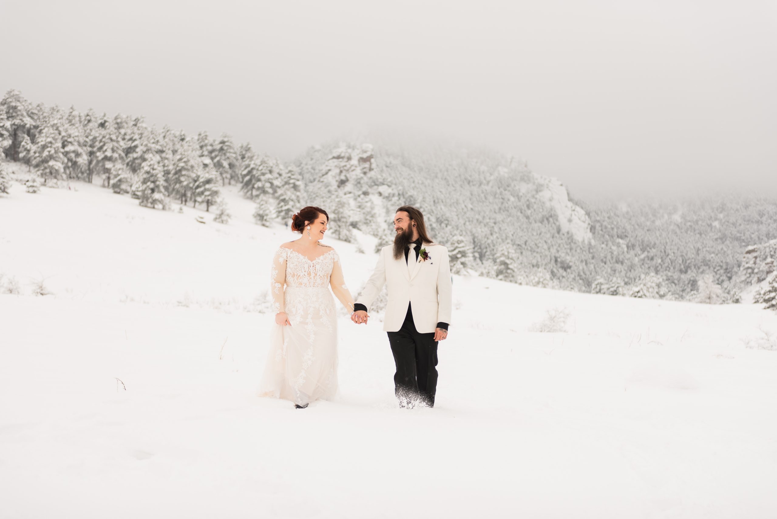 Colorado Elopement | Winter Wedding | 3M Curve