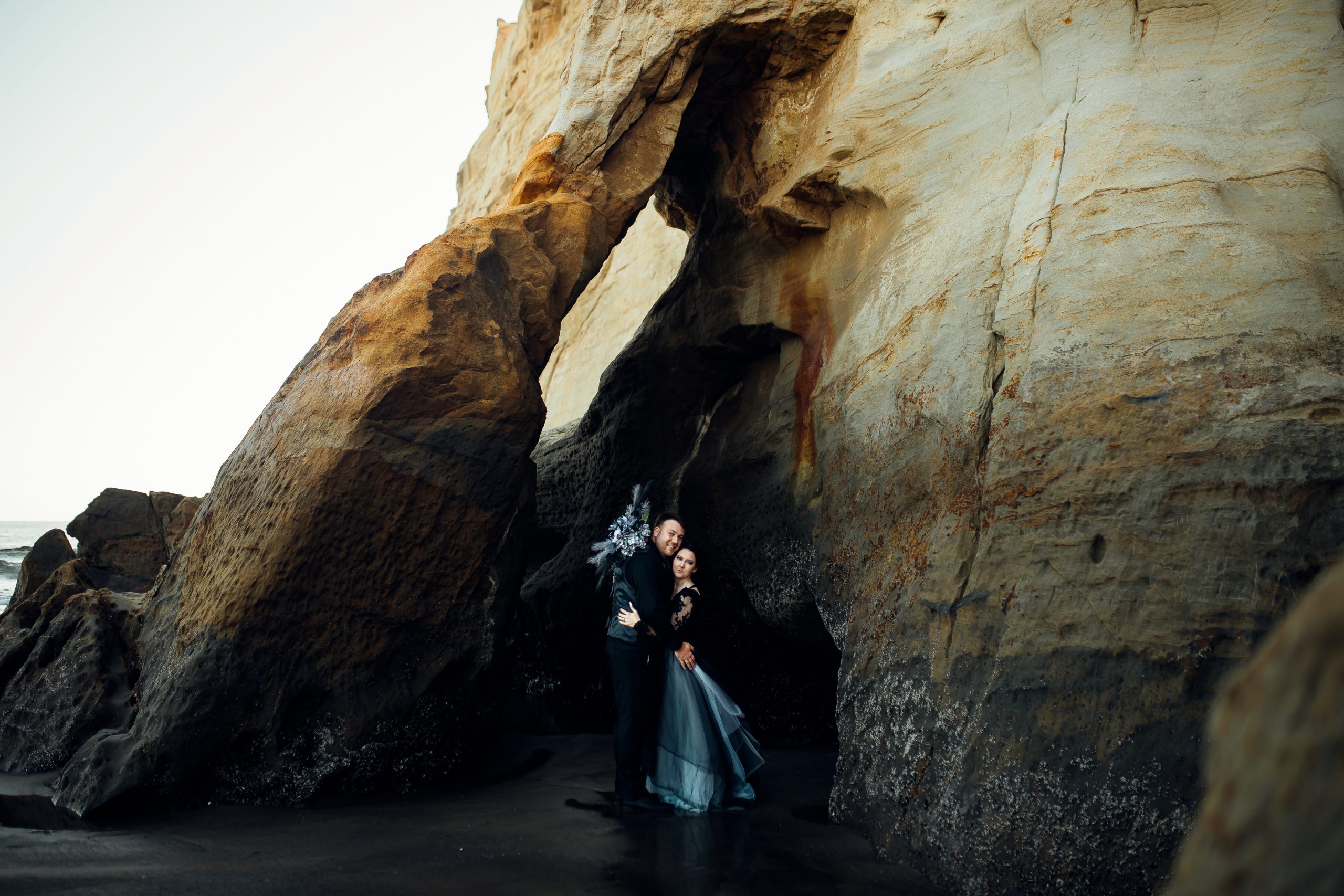How to Elope in Oregon | Beachside Elopement | Elopement in Pacific Northwest